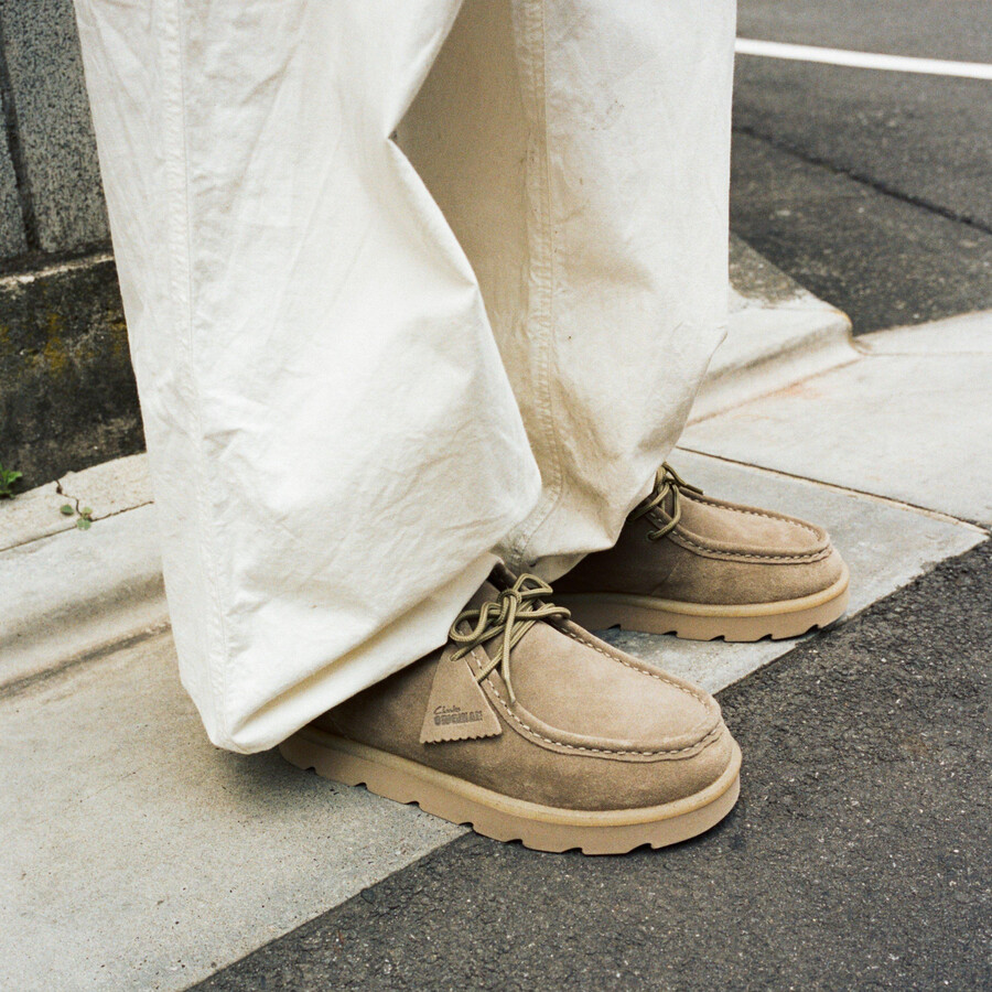 meare walla - smoke grey suede