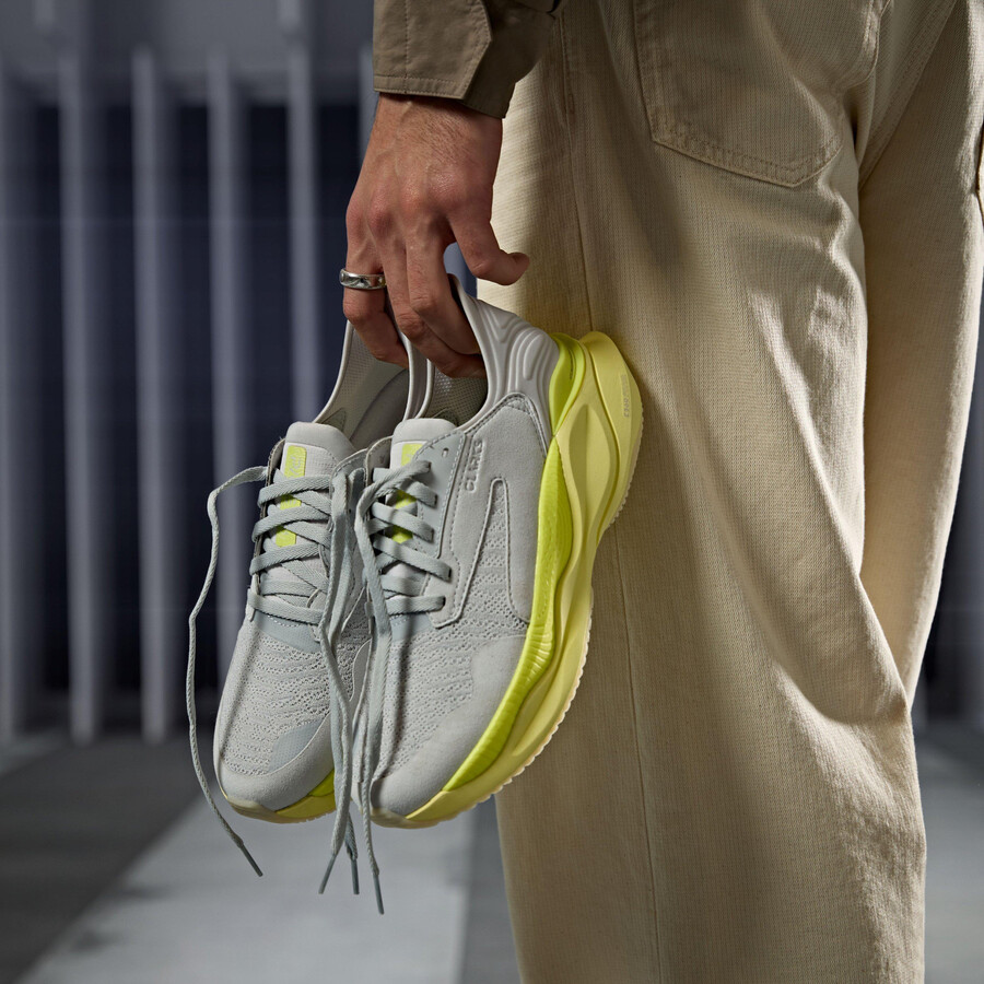 clarks pace - lime combination