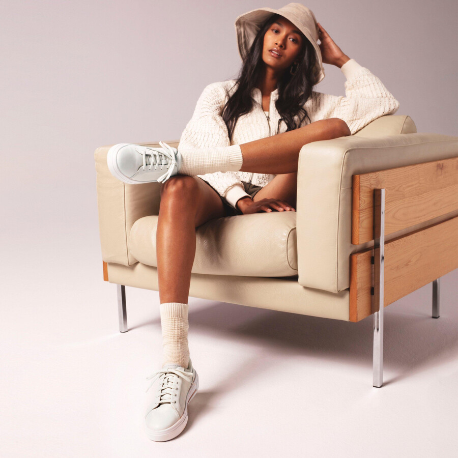 hollyhock walk - off white leather