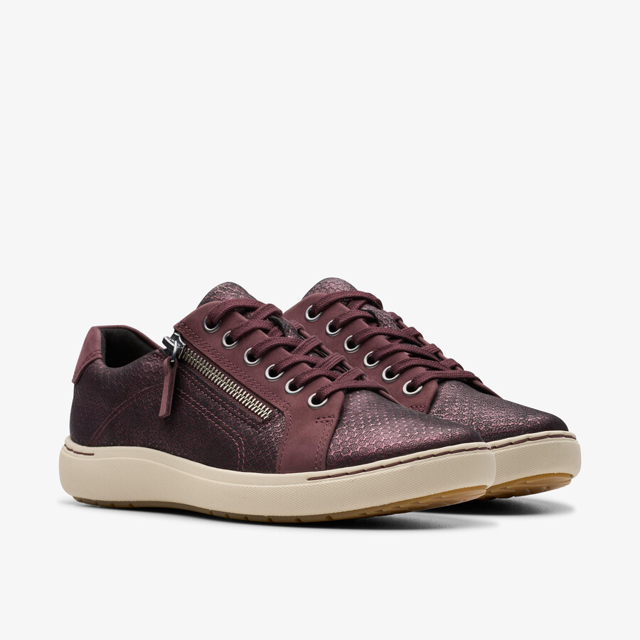 nalle lace - wine interest leather