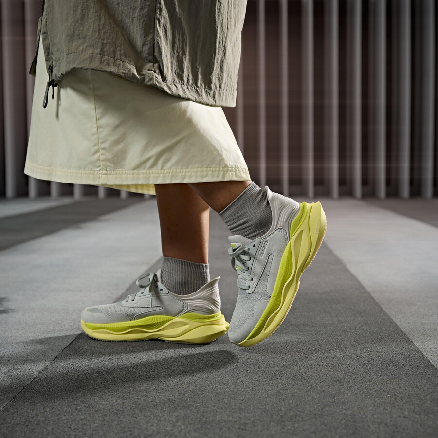 clarks pace - lime combination