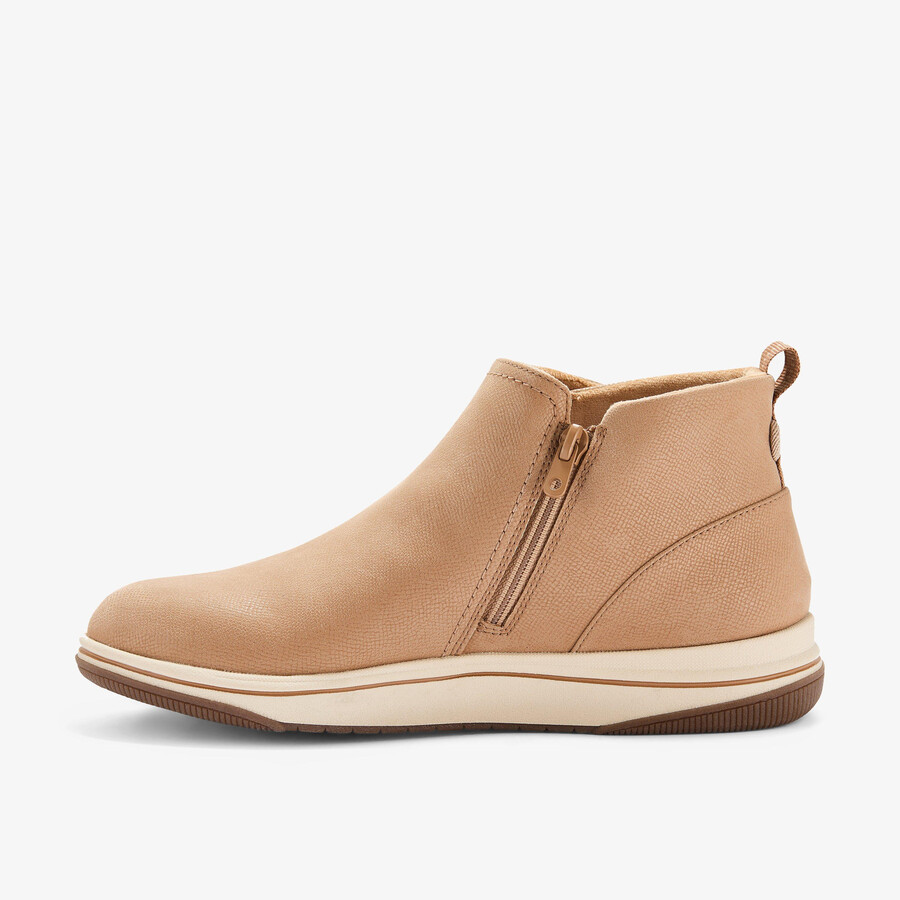 brinkley derby - camel