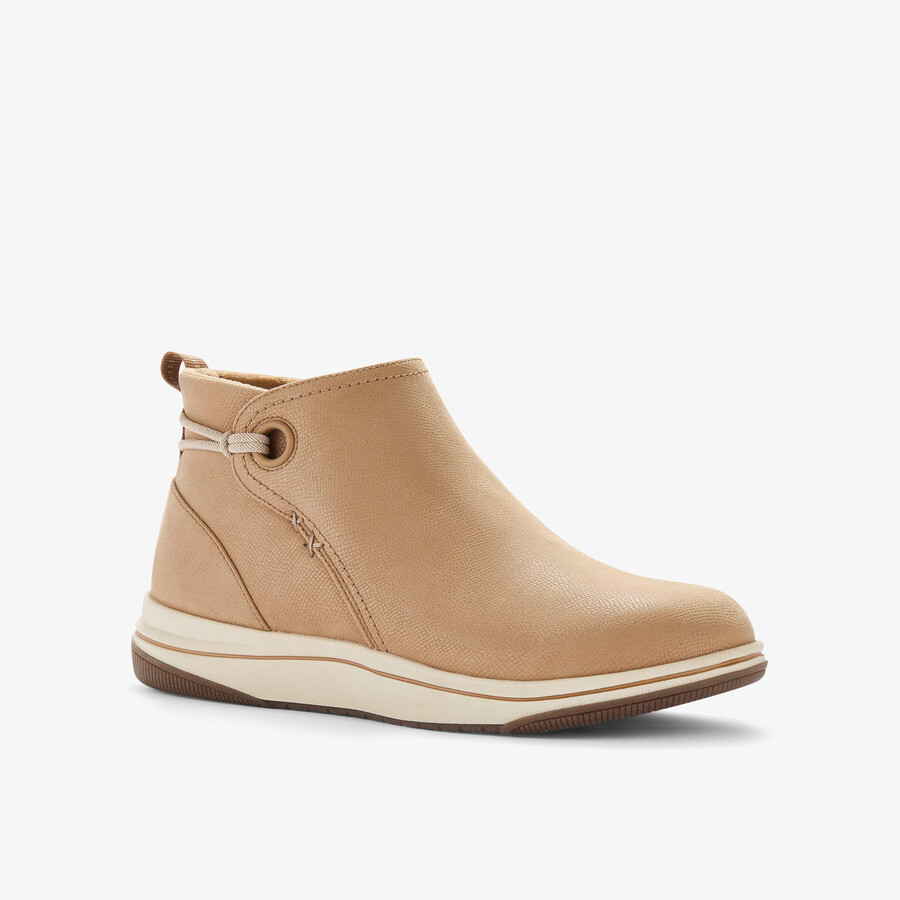 brinkley derby - camel
